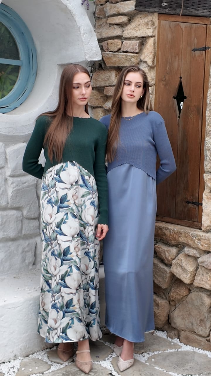 The Dahlia Set Blue Satin – Ali Specials