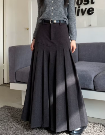 Maxi Pleated Skirt